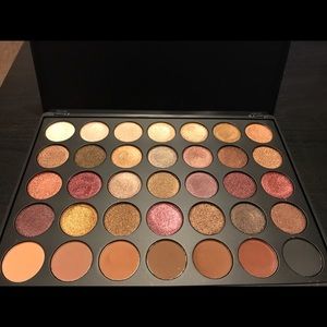 Morphe palette